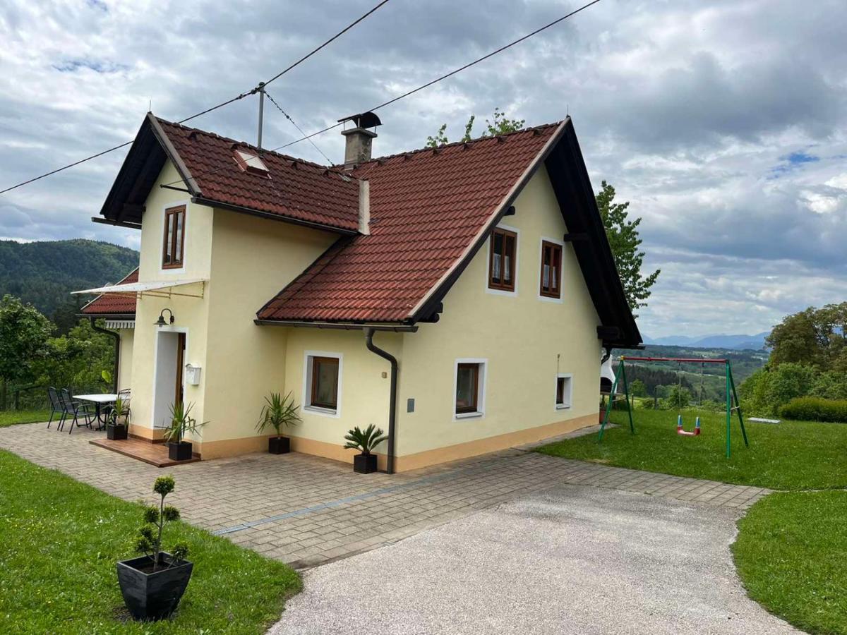 Charmantes Ferienhaus In Bester Lage Keutschach am See Exteriér fotografie