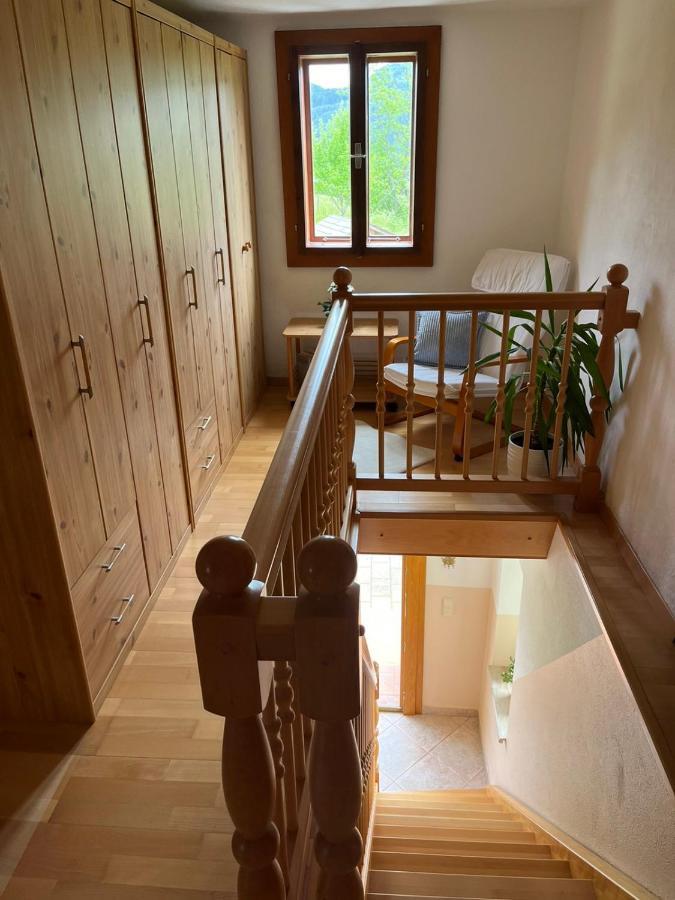 Charmantes Ferienhaus In Bester Lage Keutschach am See Exteriér fotografie