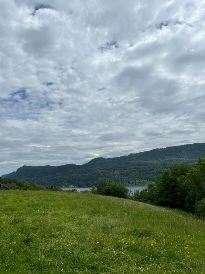 Charmantes Ferienhaus In Bester Lage Keutschach am See Exteriér fotografie