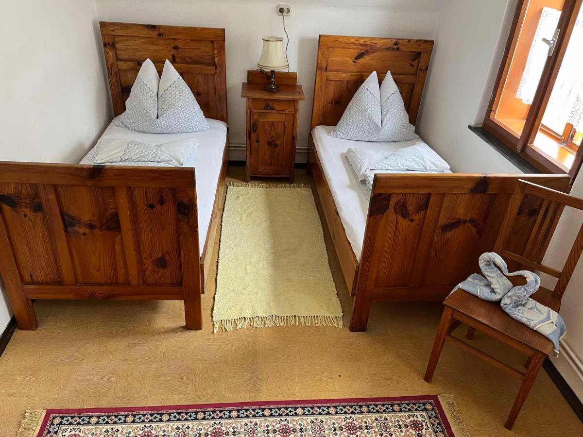Charmantes Ferienhaus In Bester Lage Keutschach am See Exteriér fotografie